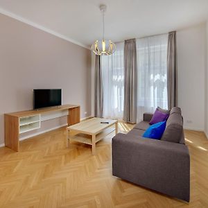 Downtown Suites Kodanska